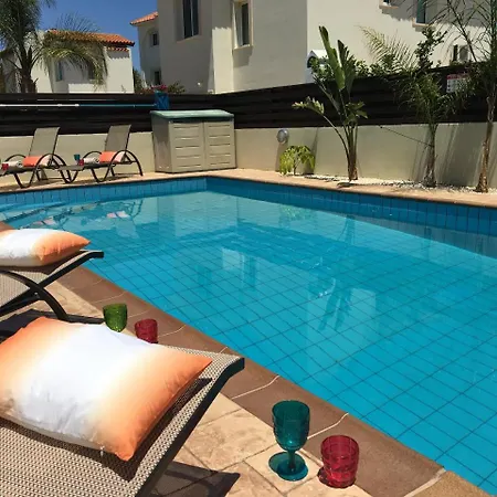 Orcadia Holiday Villa *